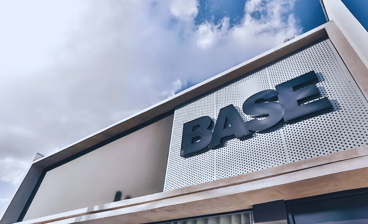 Fachada do Espaço Base em Piracicaba
